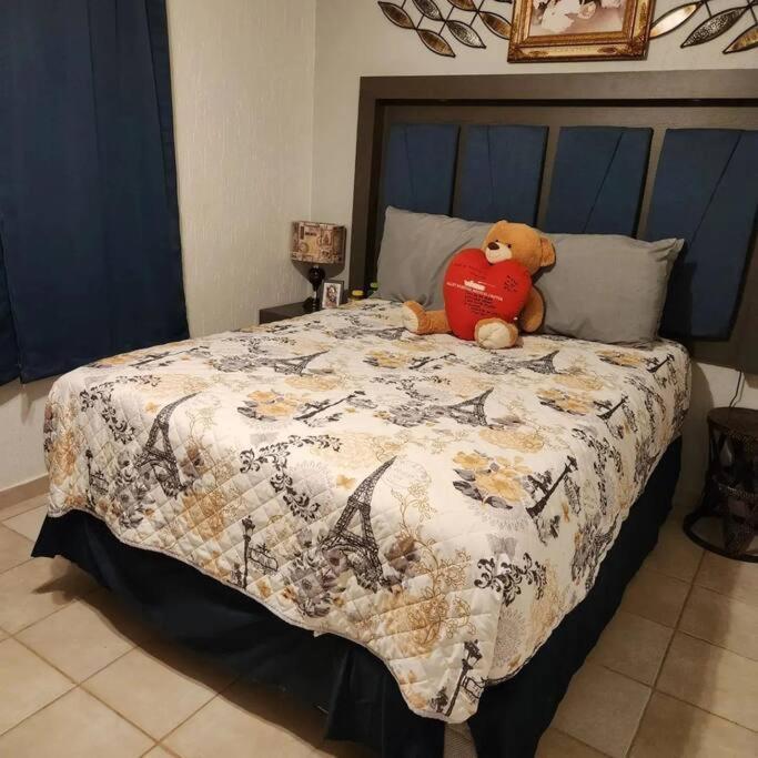 3 Bedroom Townhouse W Garage Blocks From The Beach 푸에르토페나스코 외부 사진